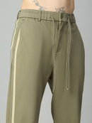 Close-up of contrast side stripe detailing on premium cotton-Tencel smart pants