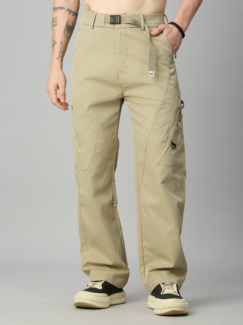 Men's baggy Tencel cargo pants with attached adjustable belt – front view