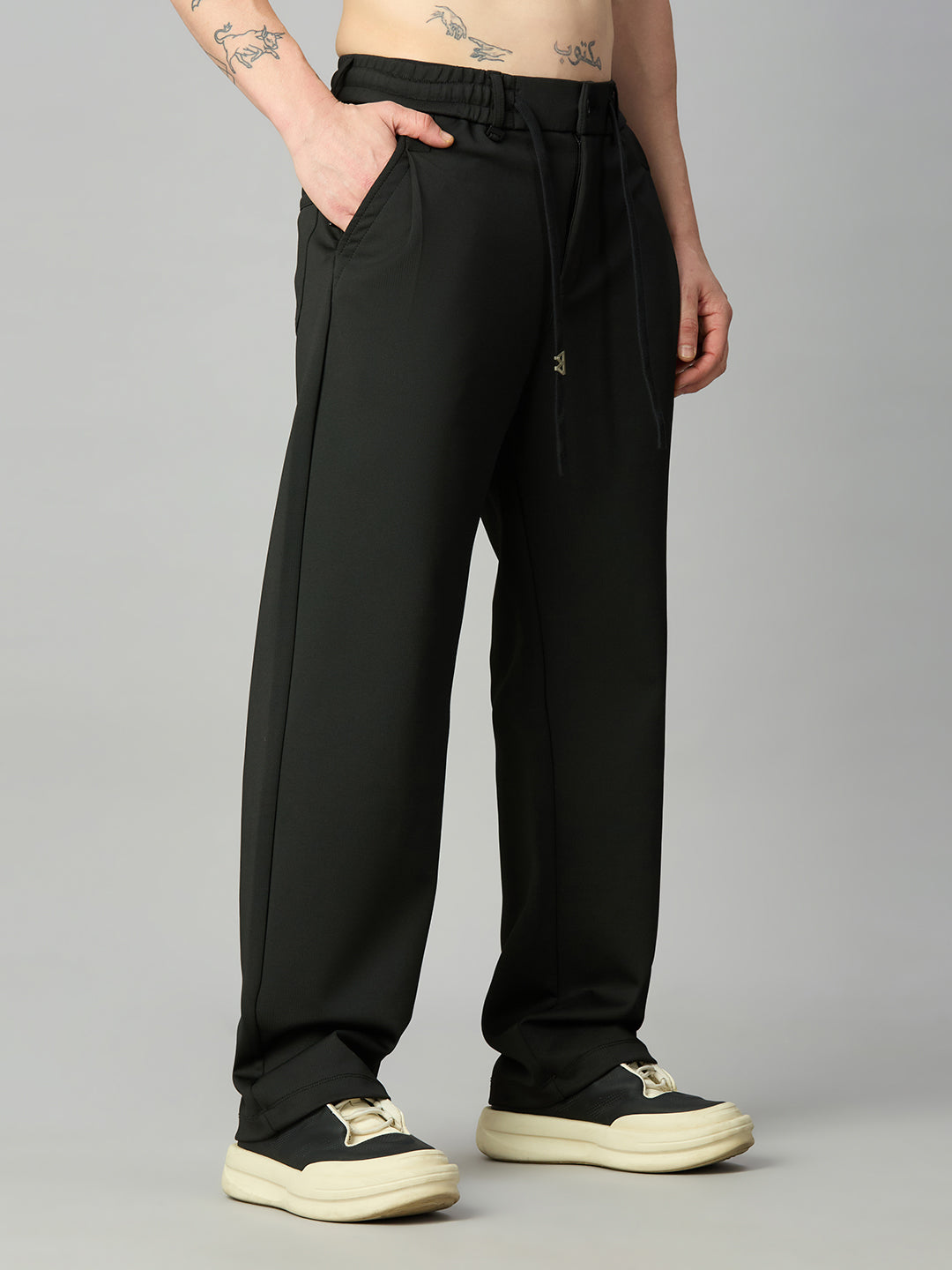 Men's relaxed fit Tencel stretch pants – left side profile